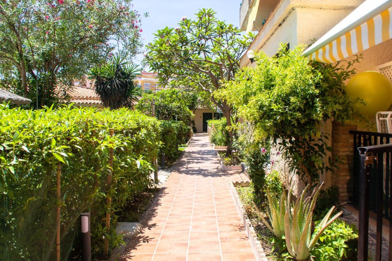 Jazmin 24 Apartment ตอร์เรโมลิโนส ภายนอก รูปภาพ