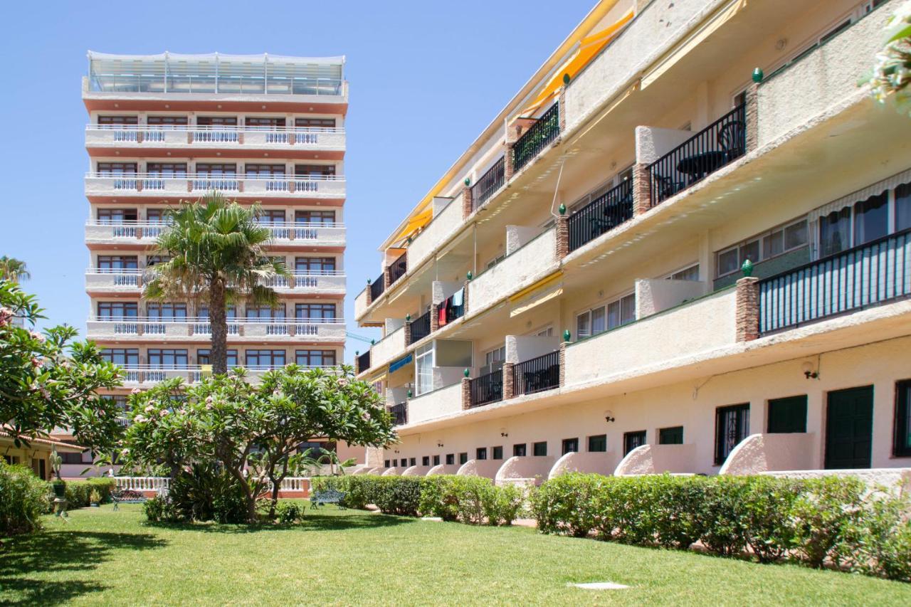 Jazmin 24 Apartment ตอร์เรโมลิโนส ภายนอก รูปภาพ